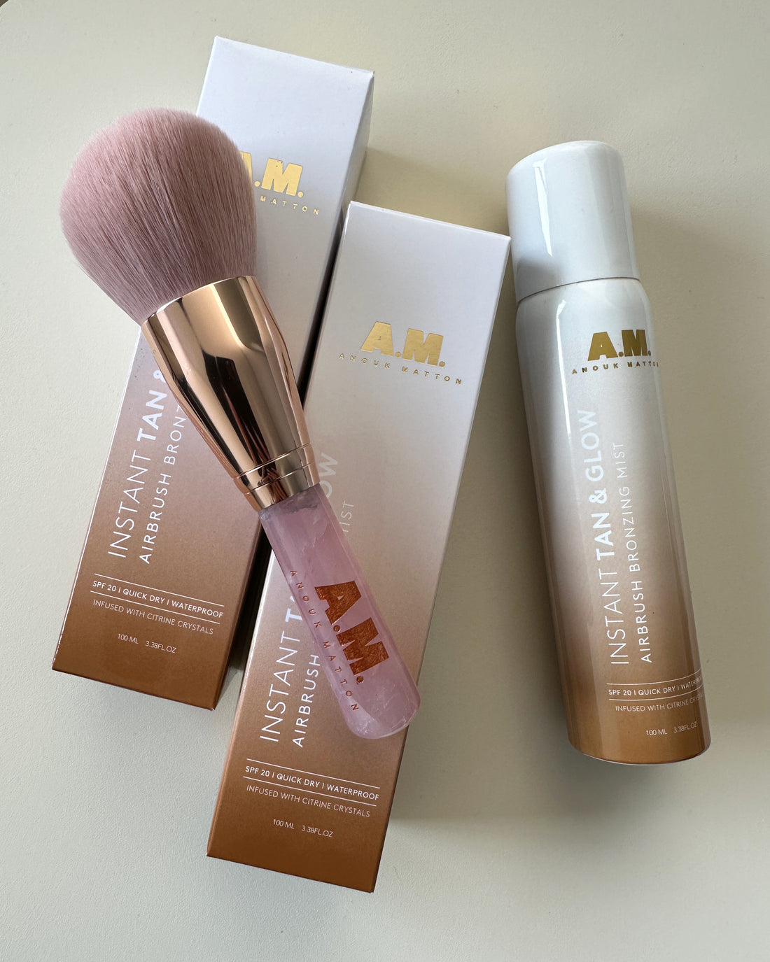 instant tan & rose quartz brush set