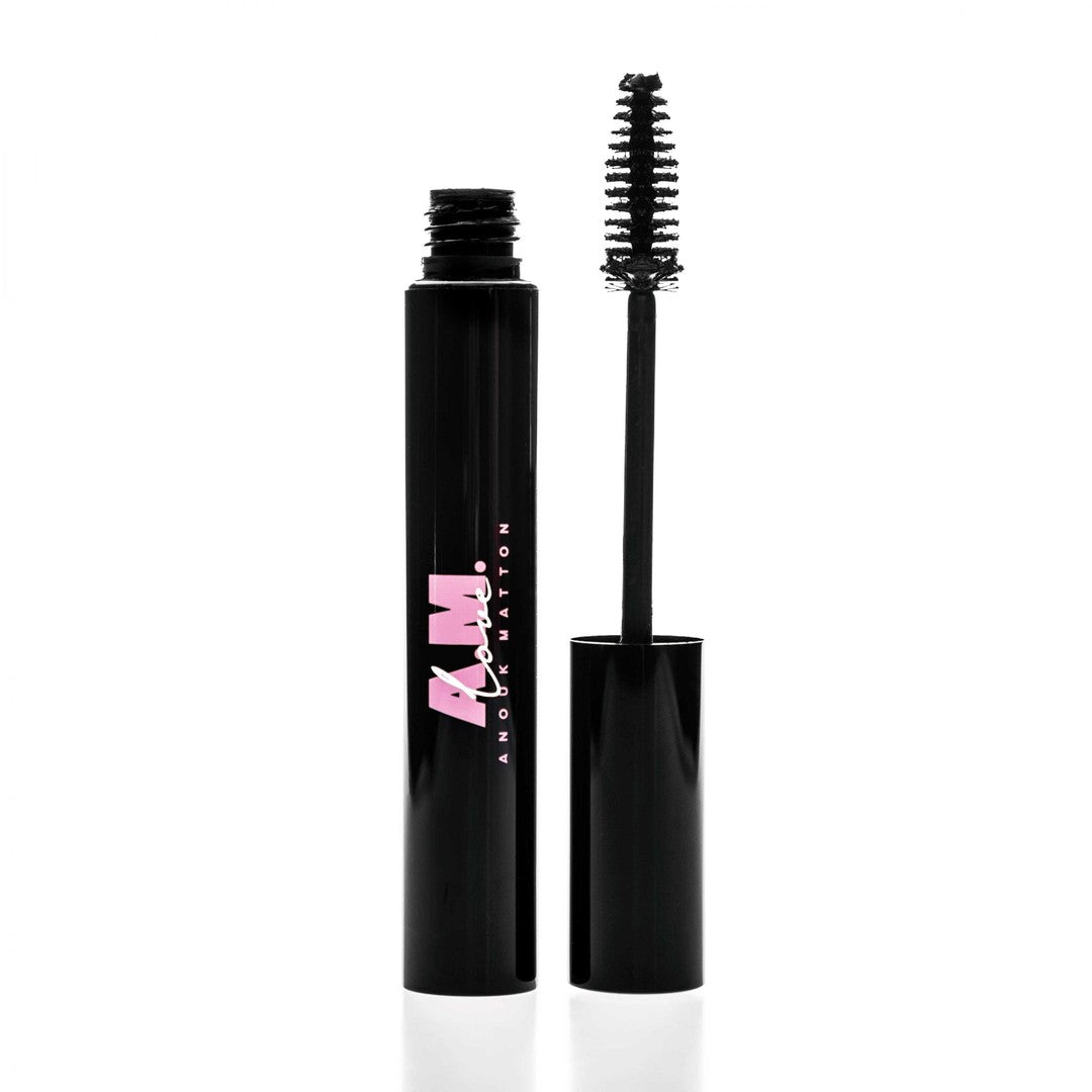 mascara love